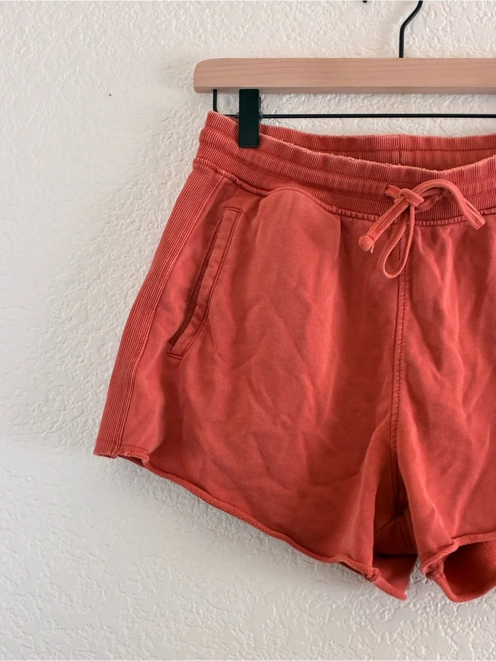 Zara | Washed effect jogging shorts cotton in russet brick orange size medium